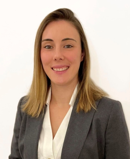 Julia COULON - chargée du développement commercial
